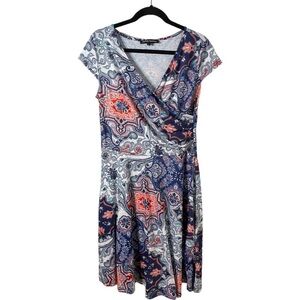 Oxiuly fashion a-line dress. Size L. Cap sleeves, v-neck and cross waist. Cute!